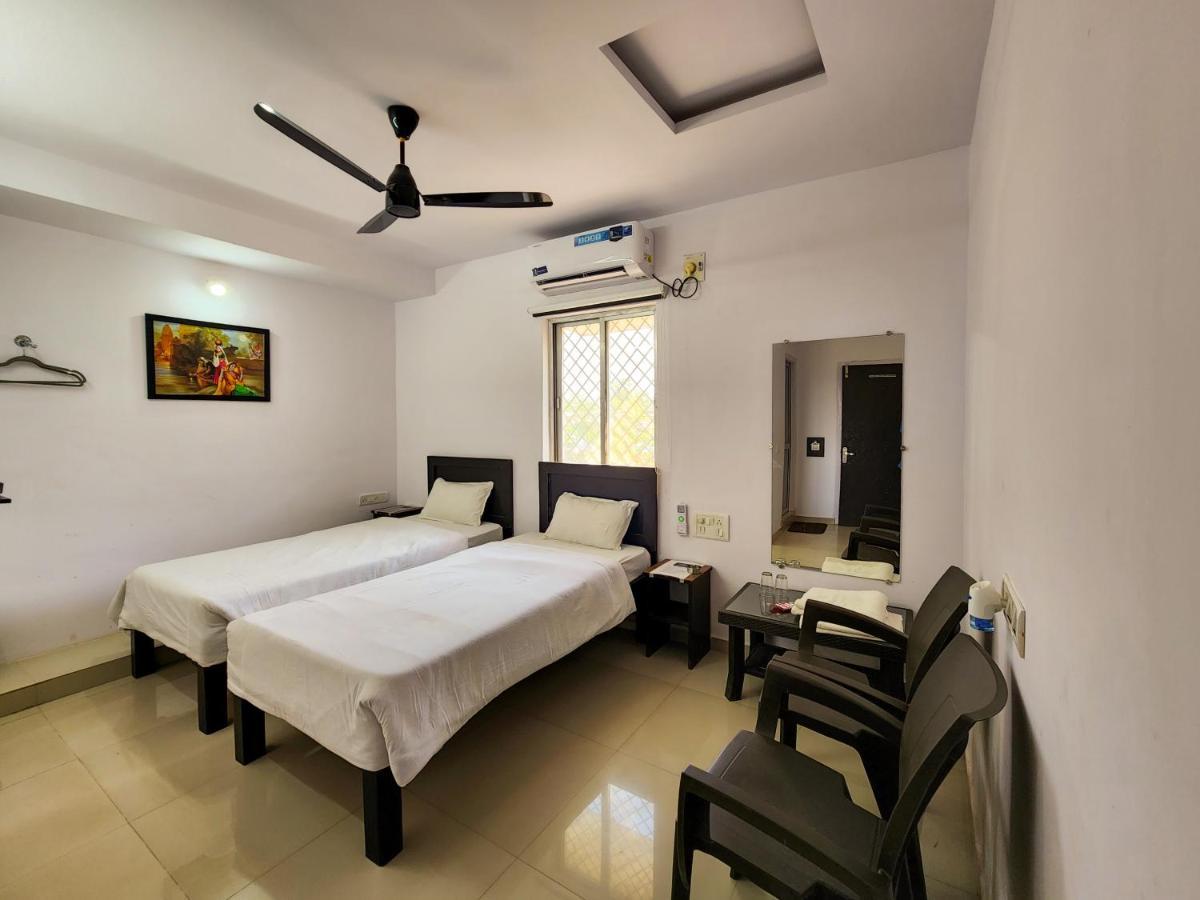 Shivani Inn Hotel & Banquet Seoni  Exterior photo